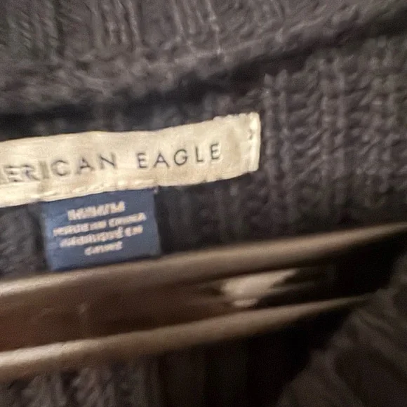 American Eagle Outfitters Black Knit Sweater - Picture 3 of 6